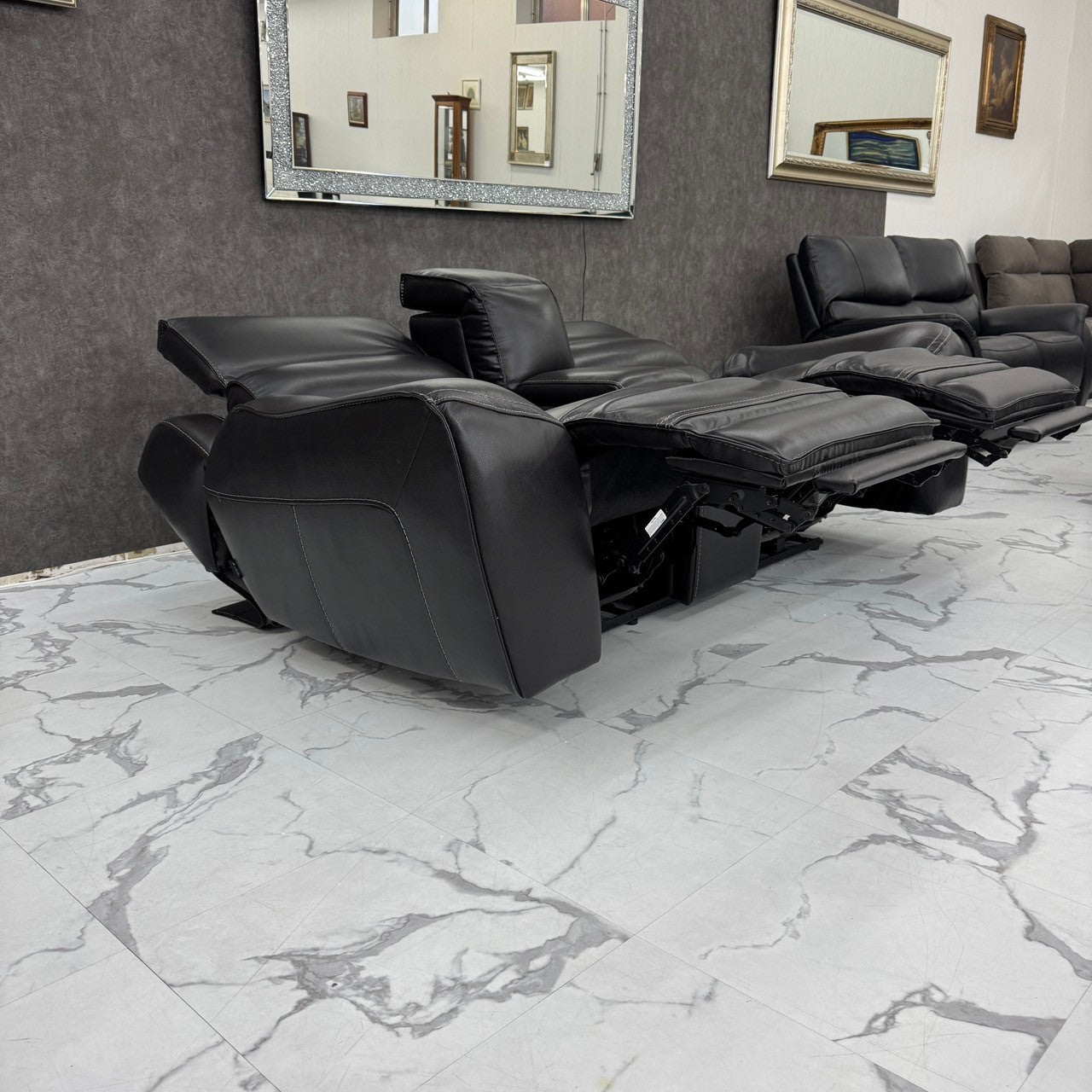 Genuine leather electric reclining sofa Zero Gravity Z1 2seat
