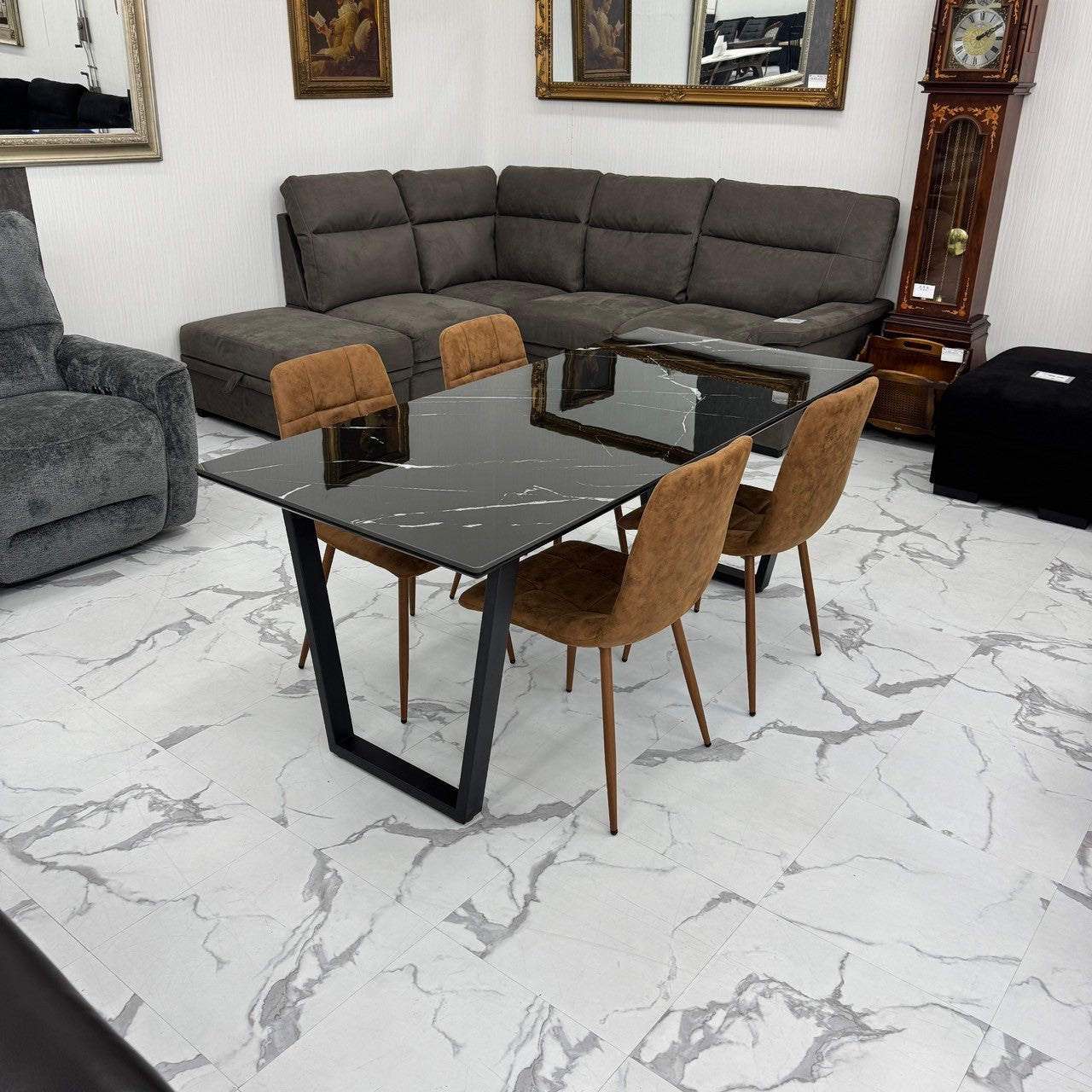 ダイニングテーブルセット4人掛け (MuranoⅢ 180 BK、PerlaⅡ)