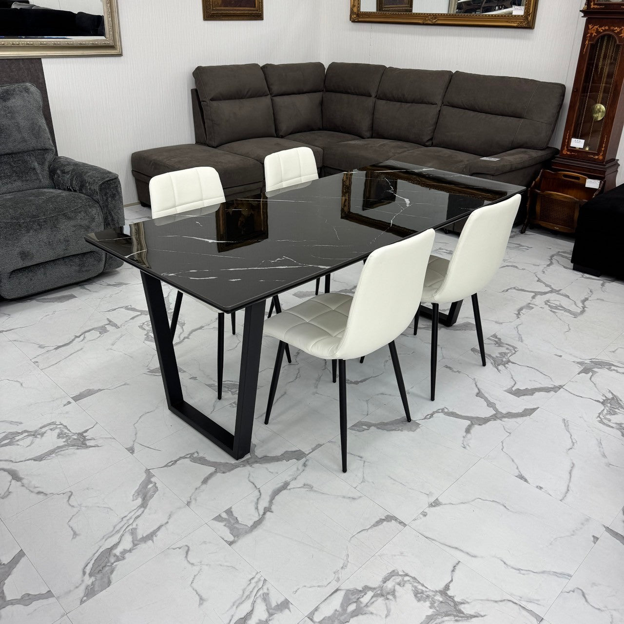 ダイニングテーブルセット4人掛け (MuranoⅢ 180 BK、PerlaⅡ)
