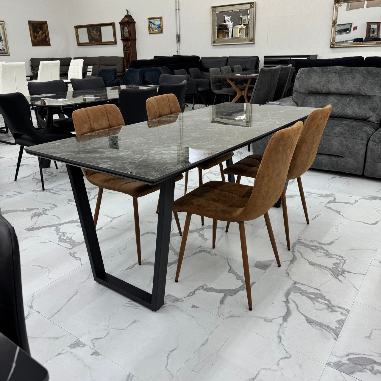 ダイニングテーブルセット4人掛け (MuranoⅢ 180 BR、PerlaⅡ)