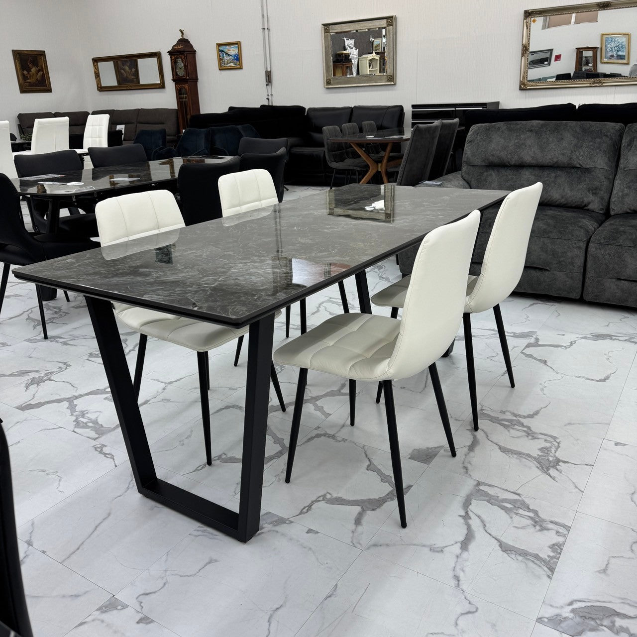 ダイニングテーブルセット4人掛け (MuranoⅢ 180 BR、PerlaⅡ)