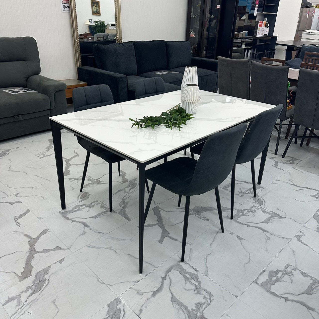 ダイニングテーブルセット4人掛け (Veneta 150 WH、PerlaⅡ)