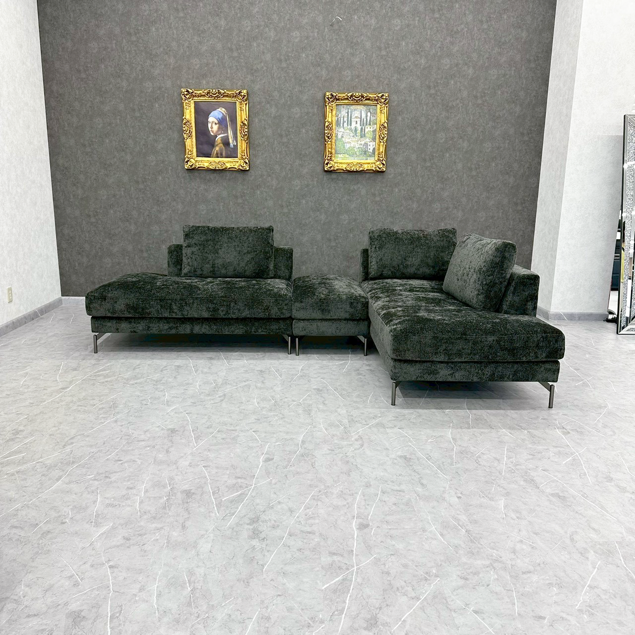 MoCa sofa bed with lift-up storage 