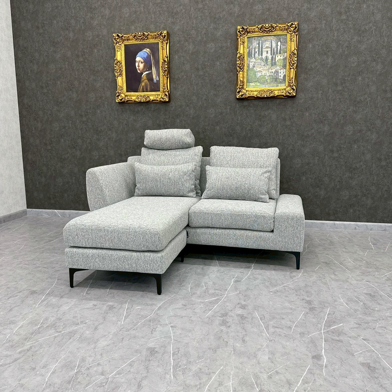 MoCa sofa bed with lift-up storage 